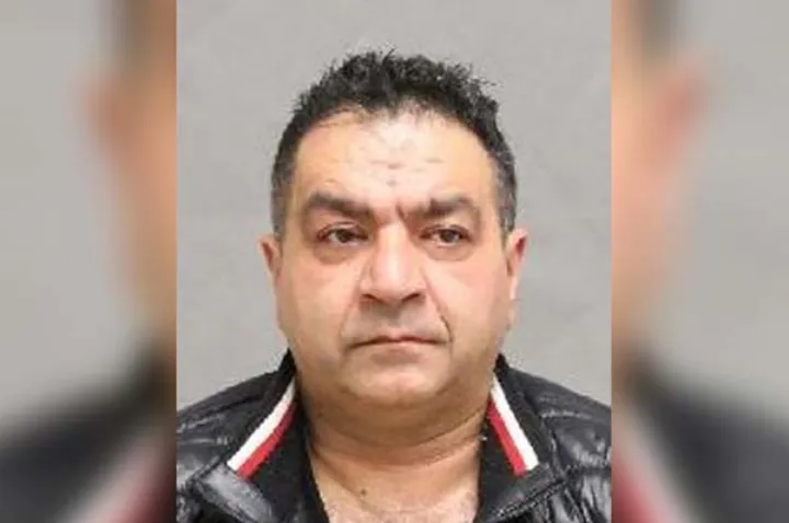 بازداشت مدیر ایرانی یک رستوران در نورث یورک به اتهام تعرض جنسی